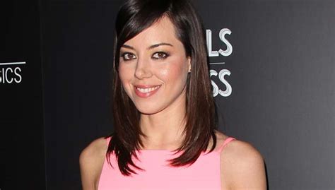 Aubrey Plaza’s Measurements: Bra Size, Height, Weight and More